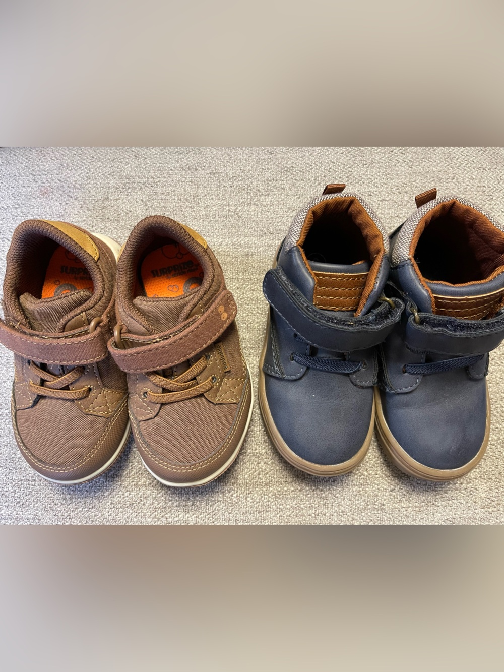 Kids Casual Sneakers in Brown and Navy - Size 6